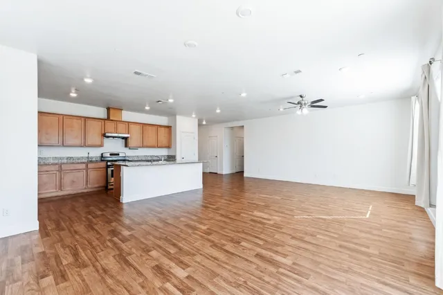 $497,955 | 895 East Curtis Avenue, Fowler, CA 93625