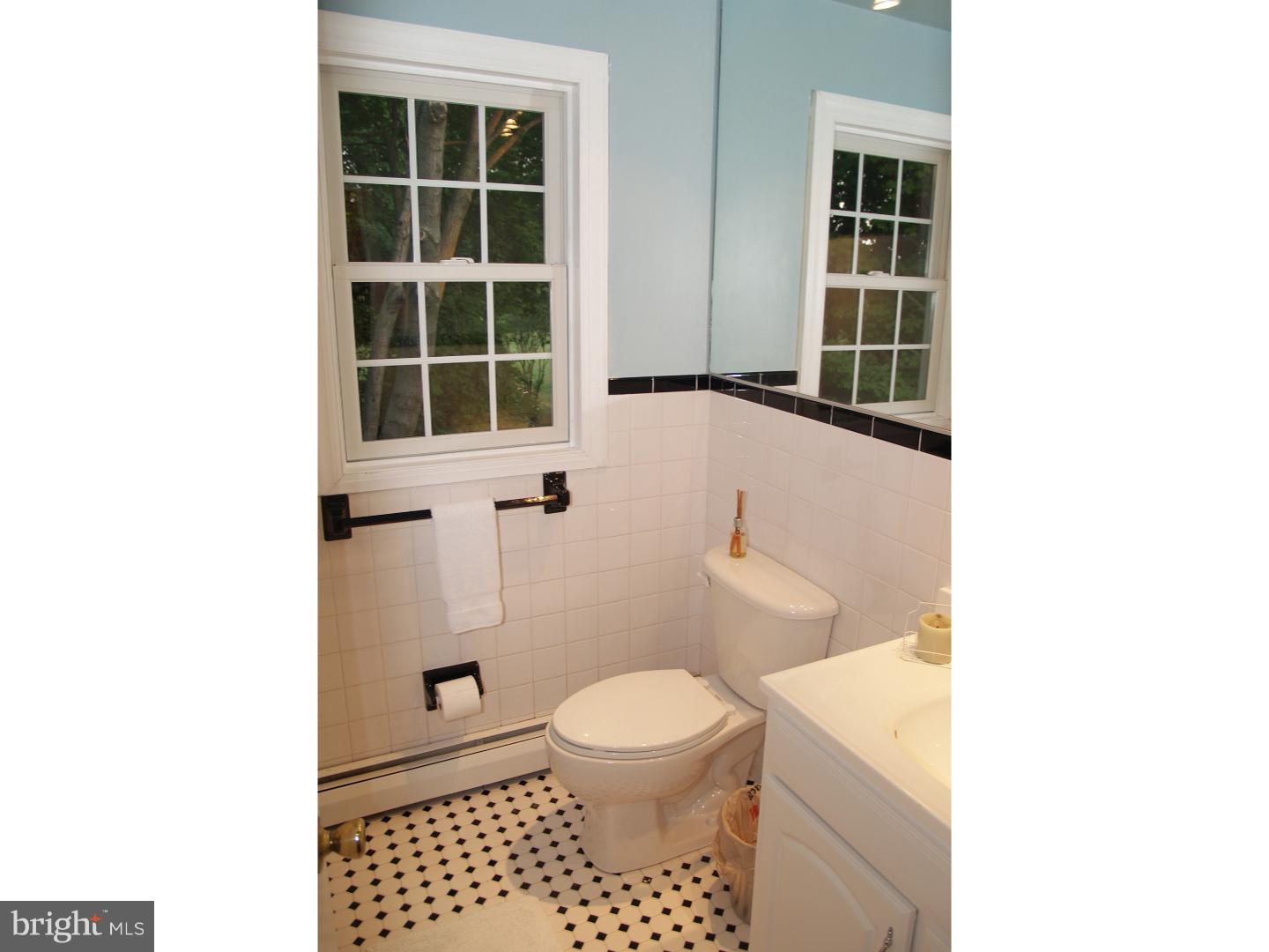 723 Blue School Road Perkasie, PA 18944 - Photo 13 of 18 Gallery Image 13