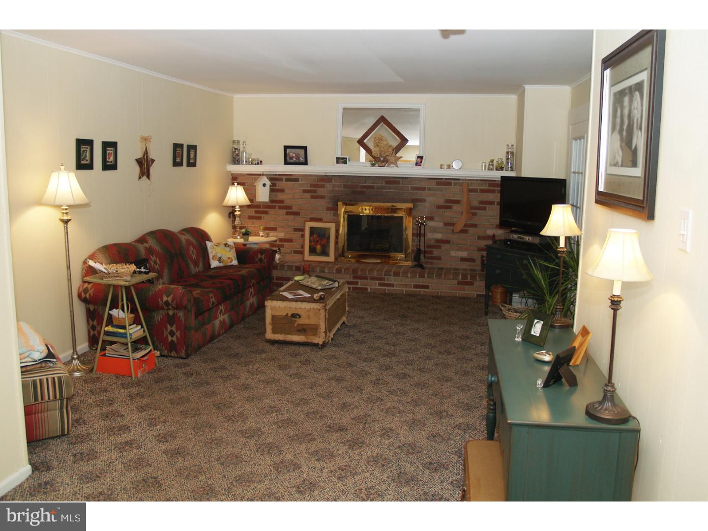 723 Blue School Road Perkasie, PA 18944 - Photo 5 of 18 Gallery Image 5