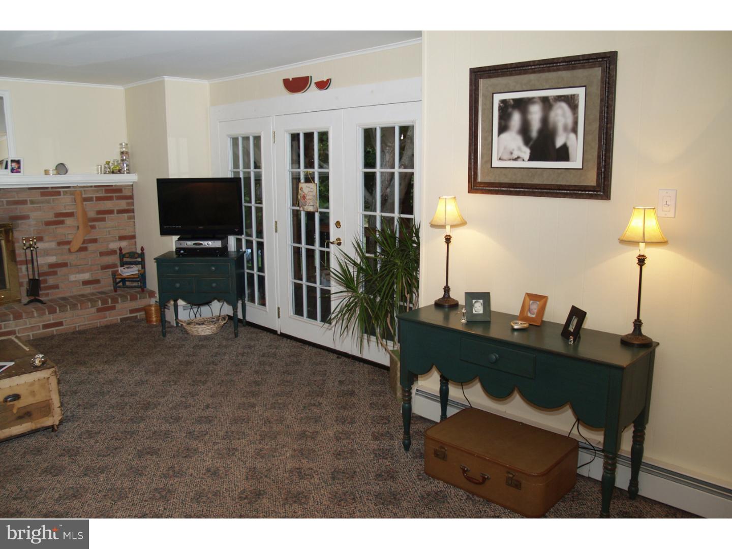 723 Blue School Road Perkasie, PA 18944 - Photo 6 of 18 Gallery Image 6