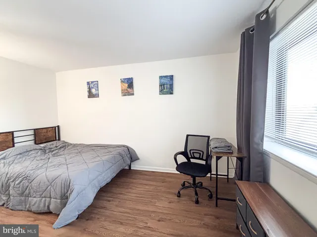 $1,180 | 130 Slade Avenue, Unit 302, Pikesville, MD 21208