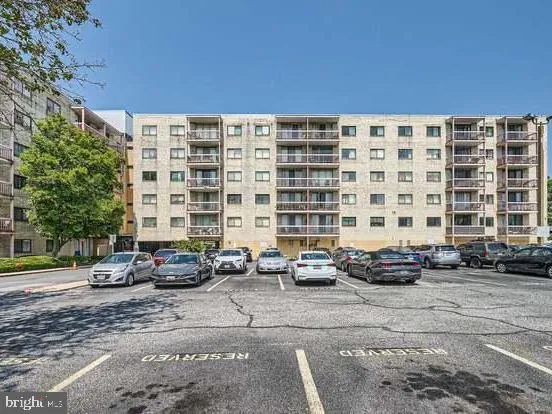 $1,180 | 130 Slade Avenue, Unit 302, Pikesville, MD 21208