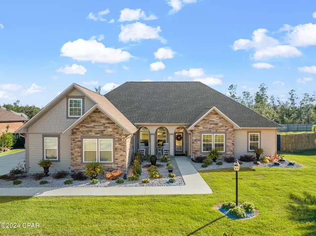 $637,900 | 130 Lake Merial Boulevard, Panama City, FL 32409