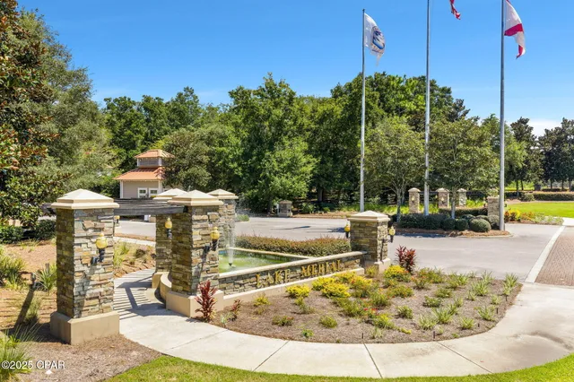 $637,900 | 130 Lake Merial Boulevard, Panama City, FL 32409