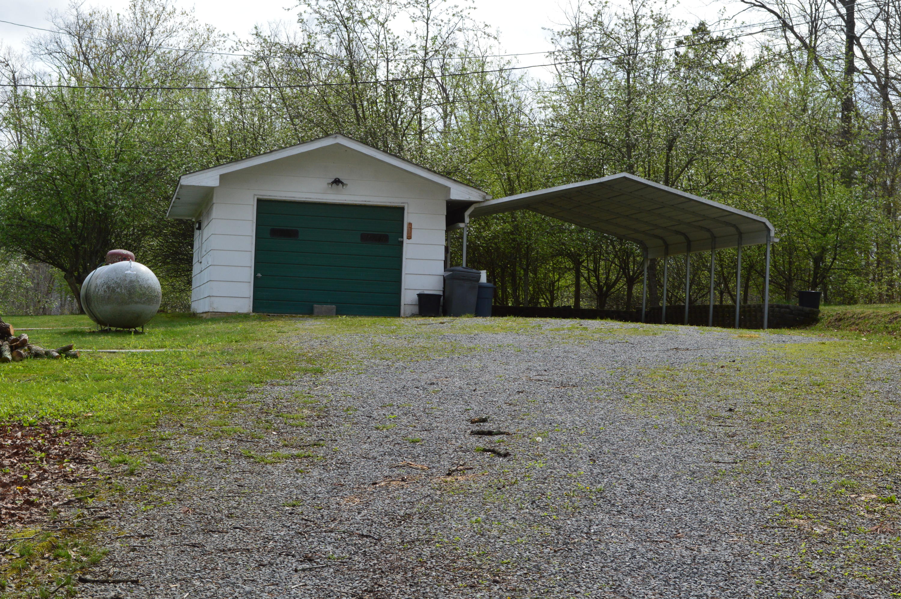 234 Stocker Road Palmer, TN 37365 - Photo 4 of 14 DSC_0759