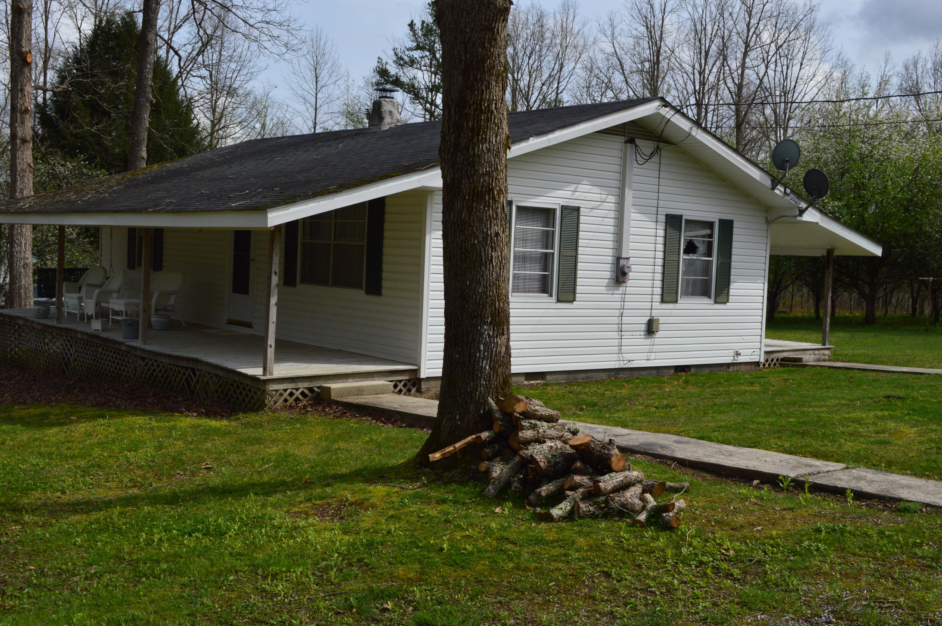 234 Stocker Road Palmer, TN 37365 - Photo 5 of 14 DSC_0760
