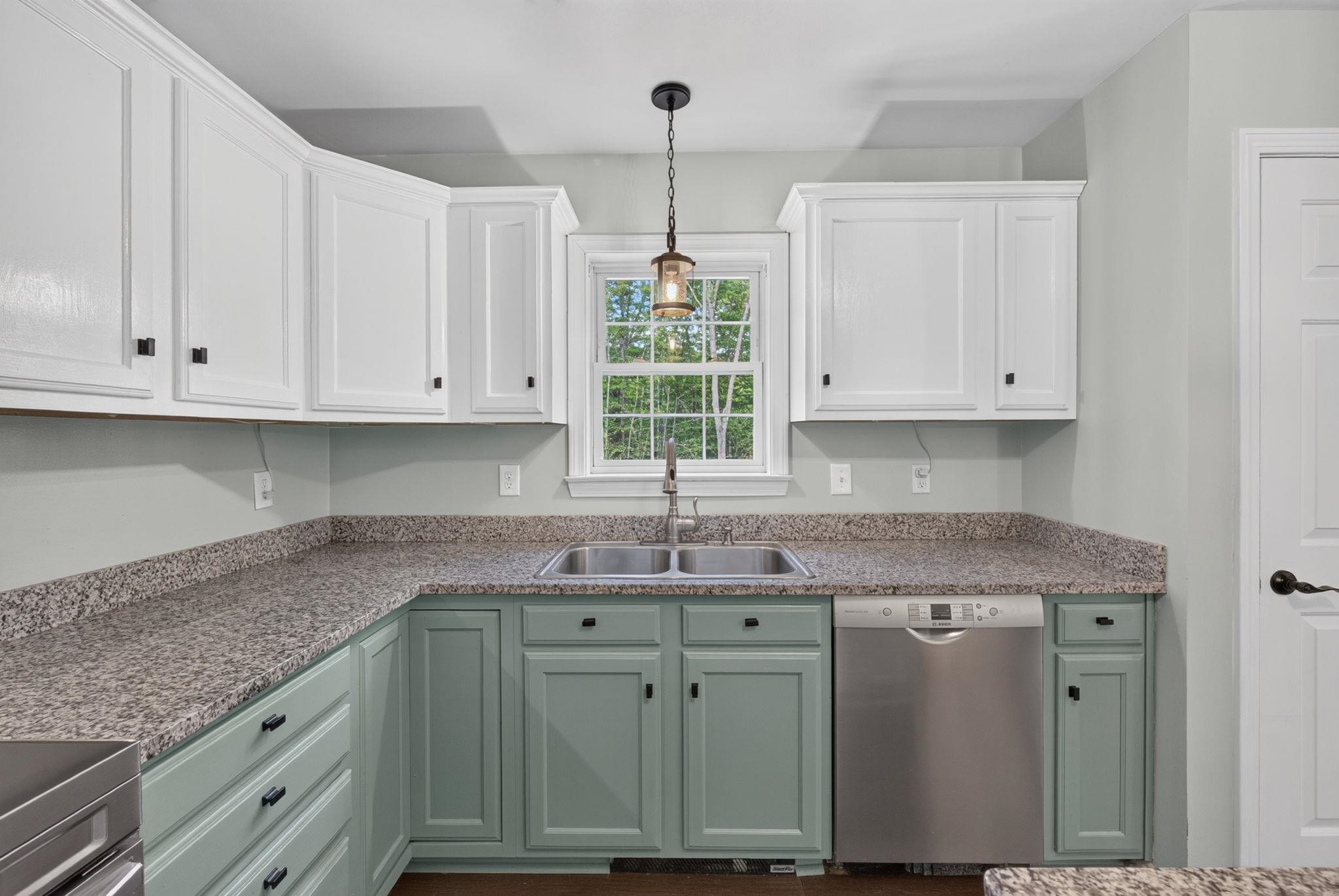 148 Old Wolfeboro Road Alton, NH 03809 - Photo 15 of 49