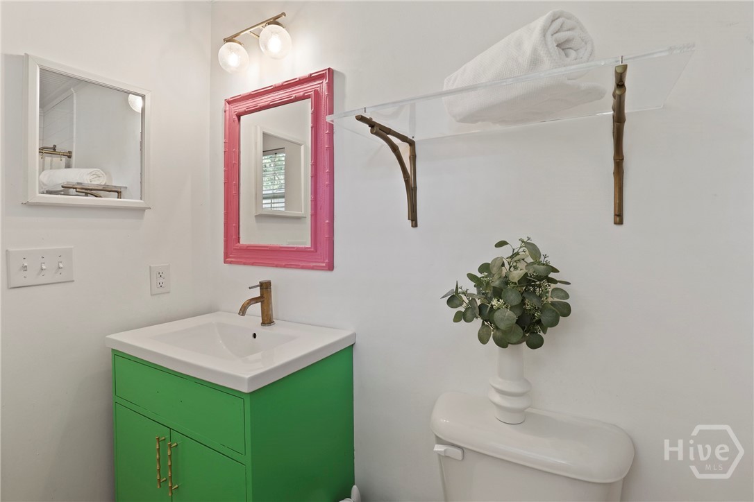 5109 La Roche Avenue Savannah, GA 31404 - Photo 14 of 31