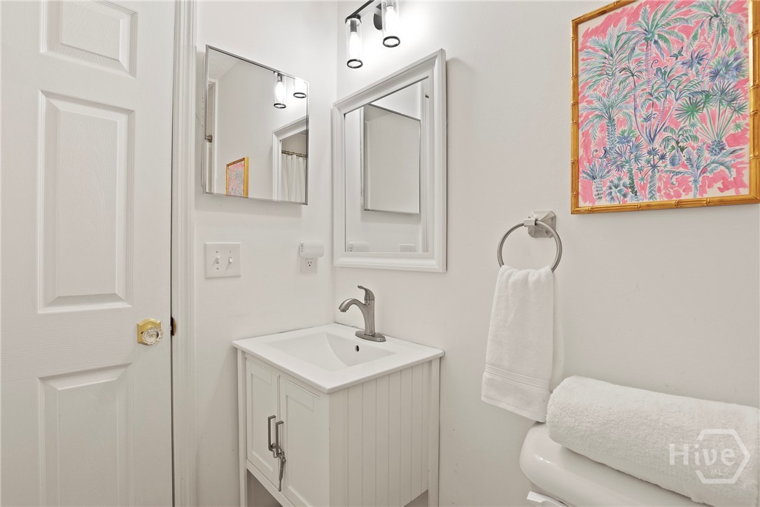 5109 La Roche Avenue Savannah, GA 31404 - Photo 19 of 31