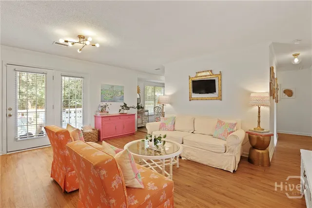 $334,900 | 5109 La Roche Avenue, Savannah, GA 31404