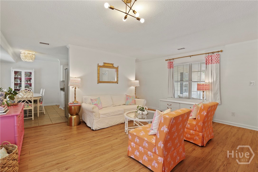 5109 La Roche Avenue Savannah, GA 31404 - Photo 5 of 31