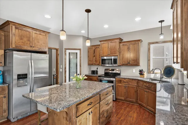 $525,000 | 5882 Deer Street, Monticello, MN 55362