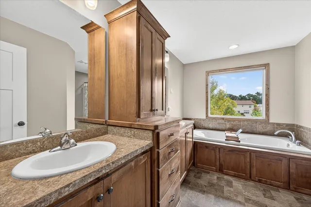 $525,000 | 5882 Deer Street, Monticello, MN 55362