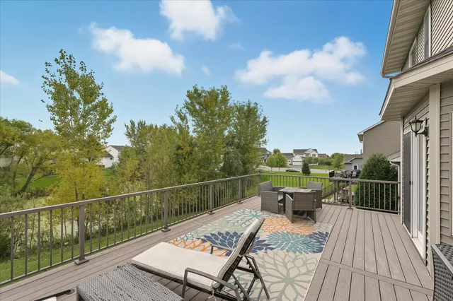 $525,000 | 5882 Deer Street, Monticello, MN 55362