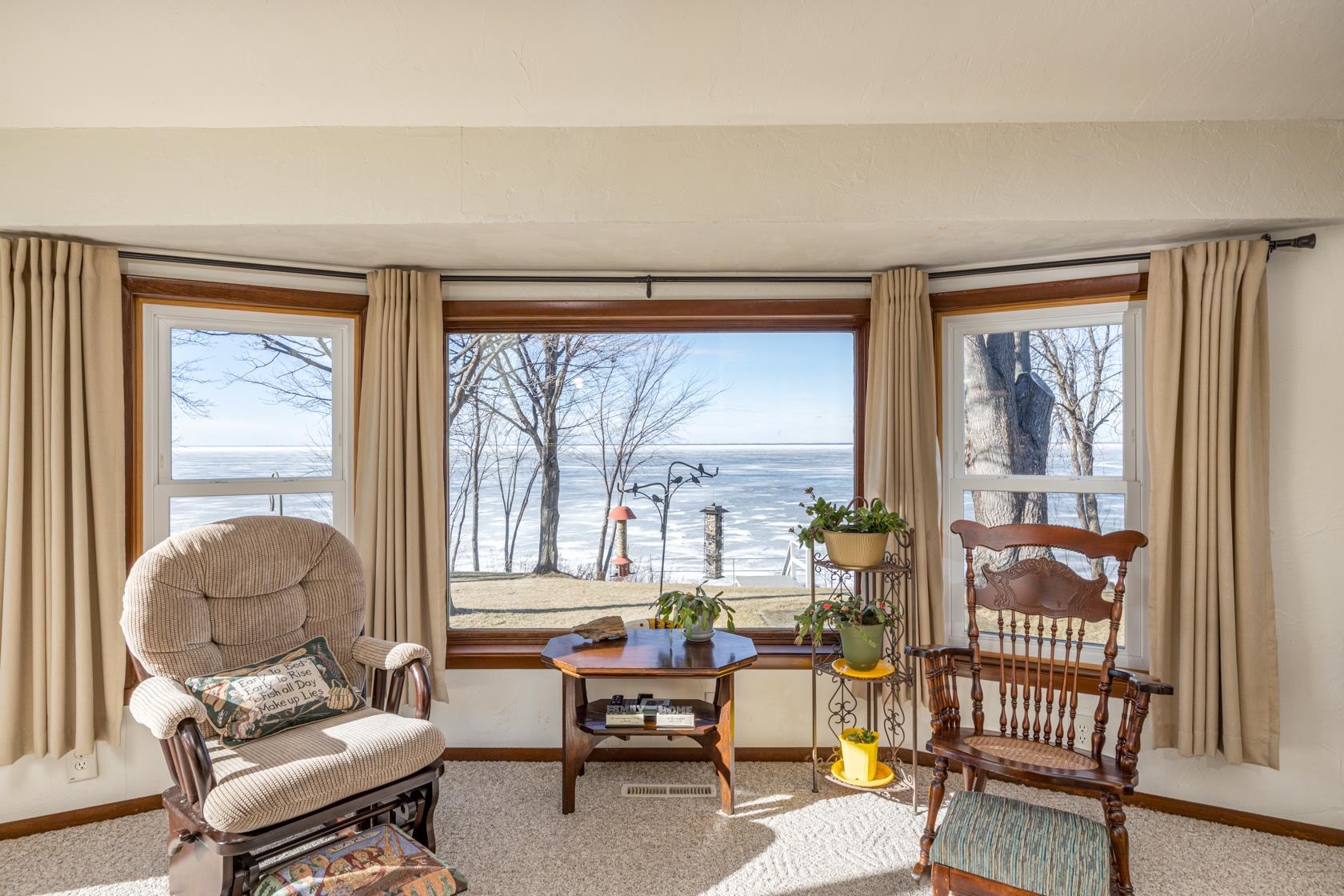 N6629 Harrison Road Hilbert, WI 54129 - Photo 11 of 50