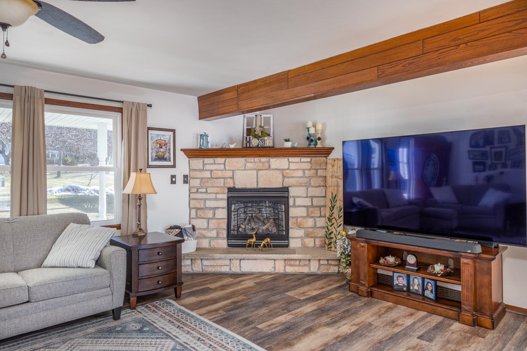 N6629 Harrison Road Hilbert, WI 54129 - Photo 3 of 50