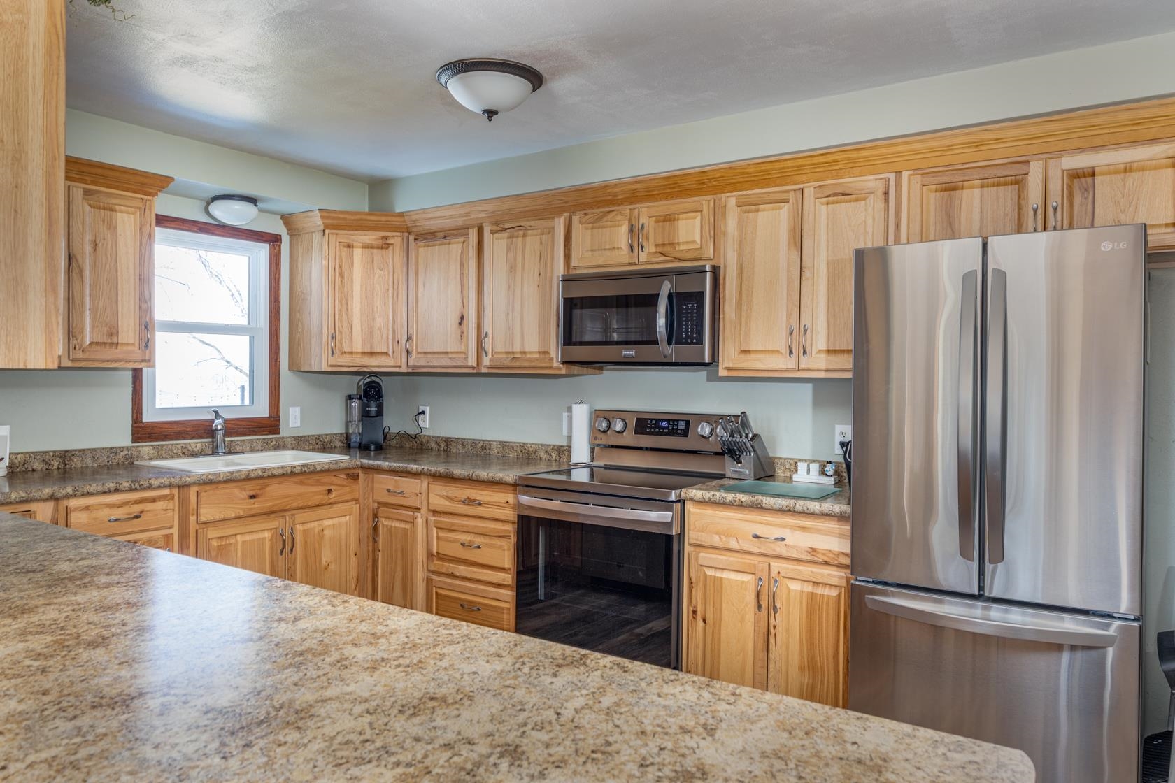 N6629 Harrison Road Hilbert, WI 54129 - Photo 6 of 50