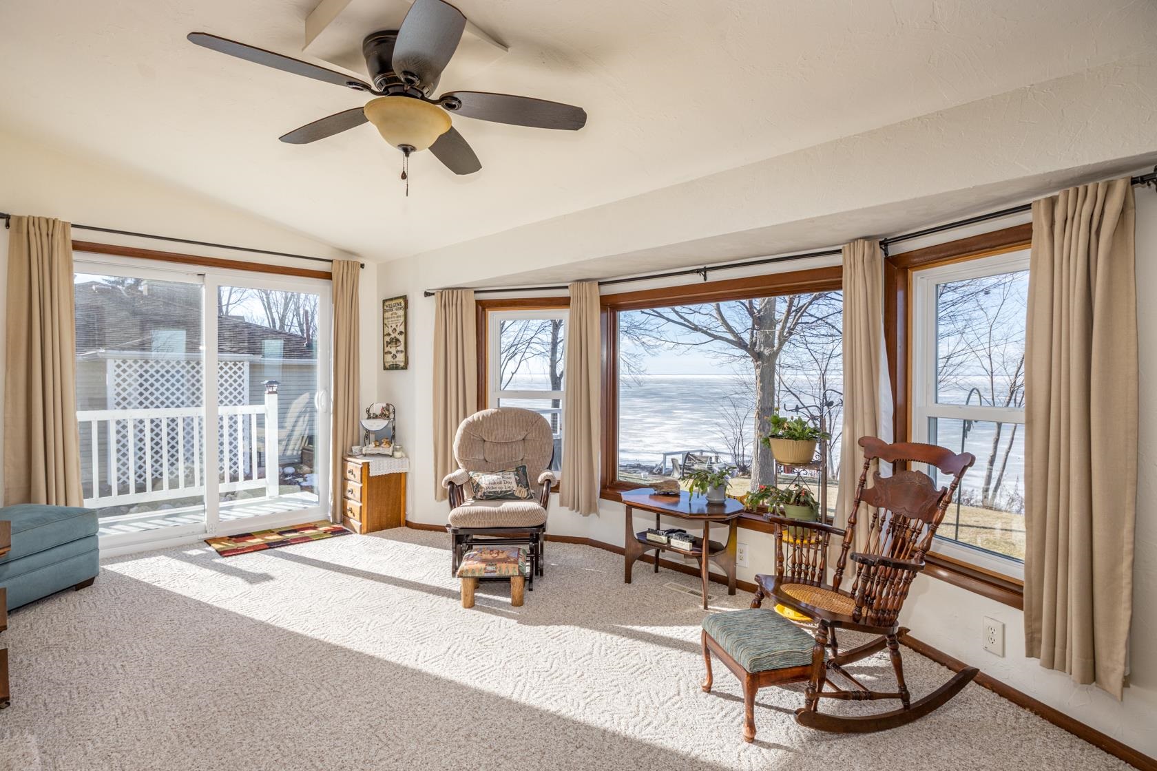 N6629 Harrison Road Hilbert, WI 54129 - Photo 10 of 50