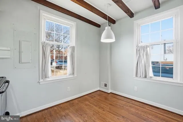 $3,100 | 657 South Columbus Street, Alexandria, VA 22314