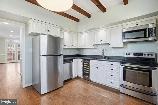 $3,100 | 657 South Columbus Street, Alexandria, VA 22314