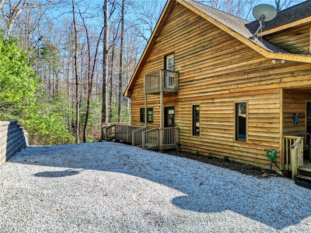 658 Chattooga Lake Road Mountain Rest, SC 29664 - Photo 3 of 43 Gallery Image 3