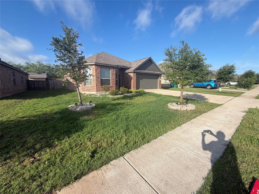 1601 Conley Lane Crowley, TX 76036 - Photo 15 of 17