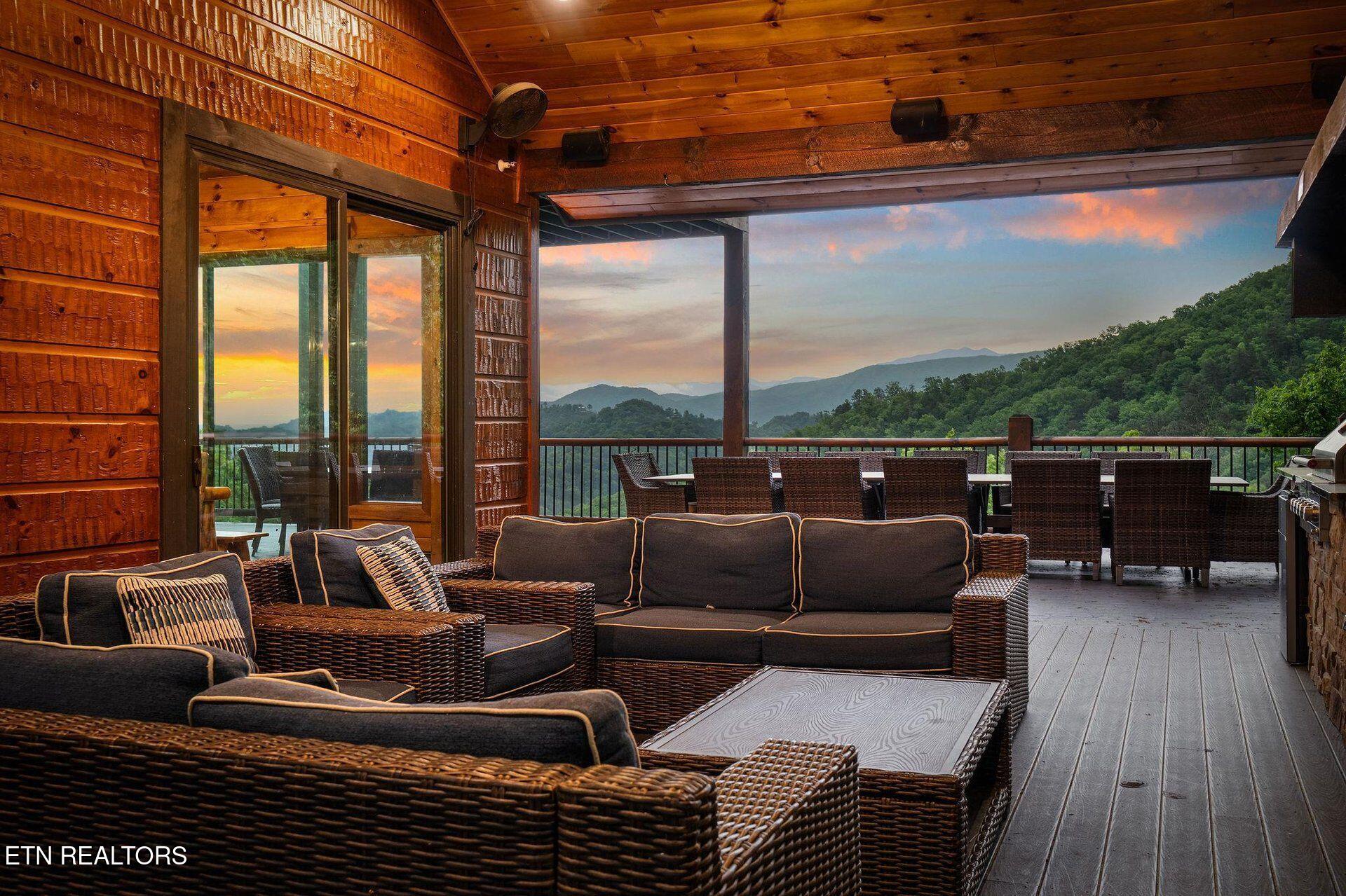 2778 Overholt Trail Sevierville, TN 37862 - Photo 30 of 54 Outdoor seating