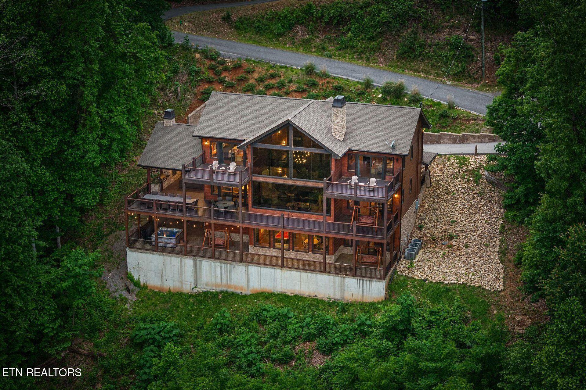 2778 Overholt Trail Sevierville, TN 37862 - Photo 3 of 54 High above