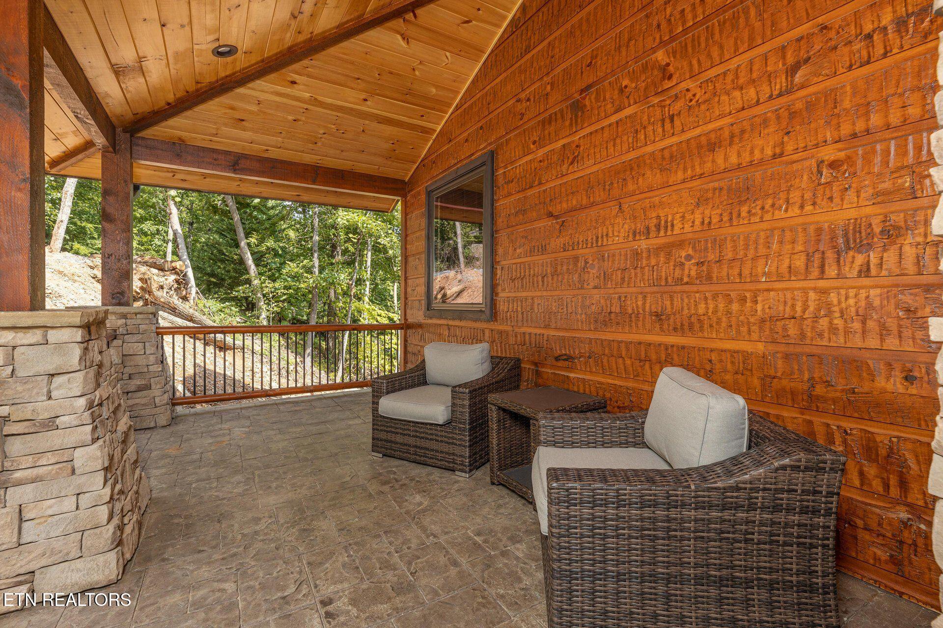 2778 Overholt Trail Sevierville, TN 37862 - Photo 39 of 54 Seating throughout