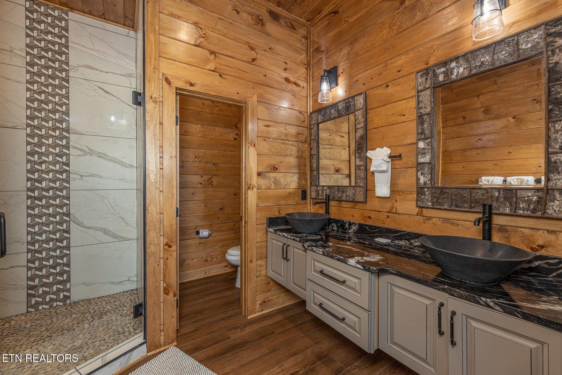 2778 Overholt Trail Sevierville, TN 37862 - Photo 44 of 54 Additional bath