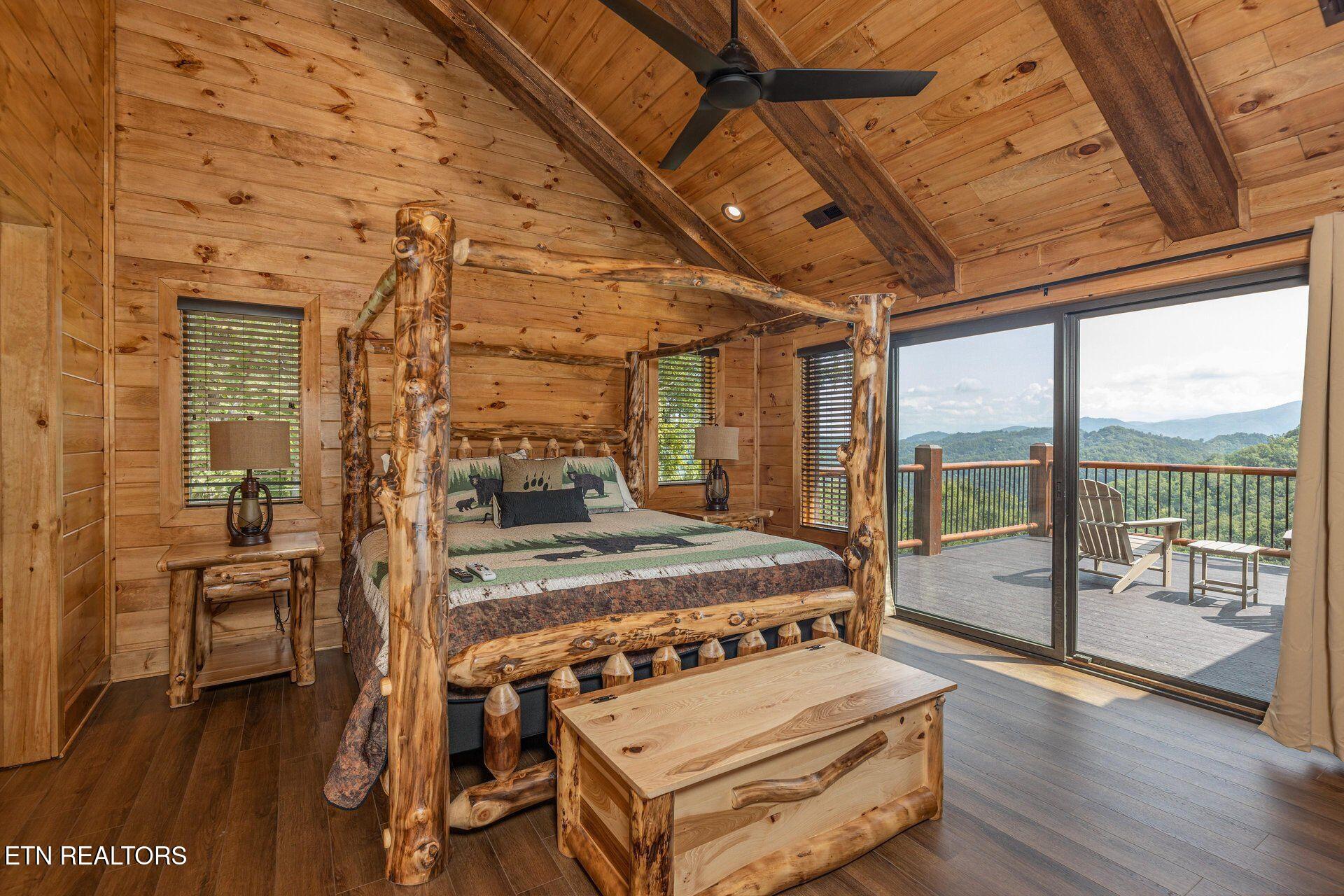 2778 Overholt Trail Sevierville, TN 37862 - Photo 10 of 54 Additional bedroom