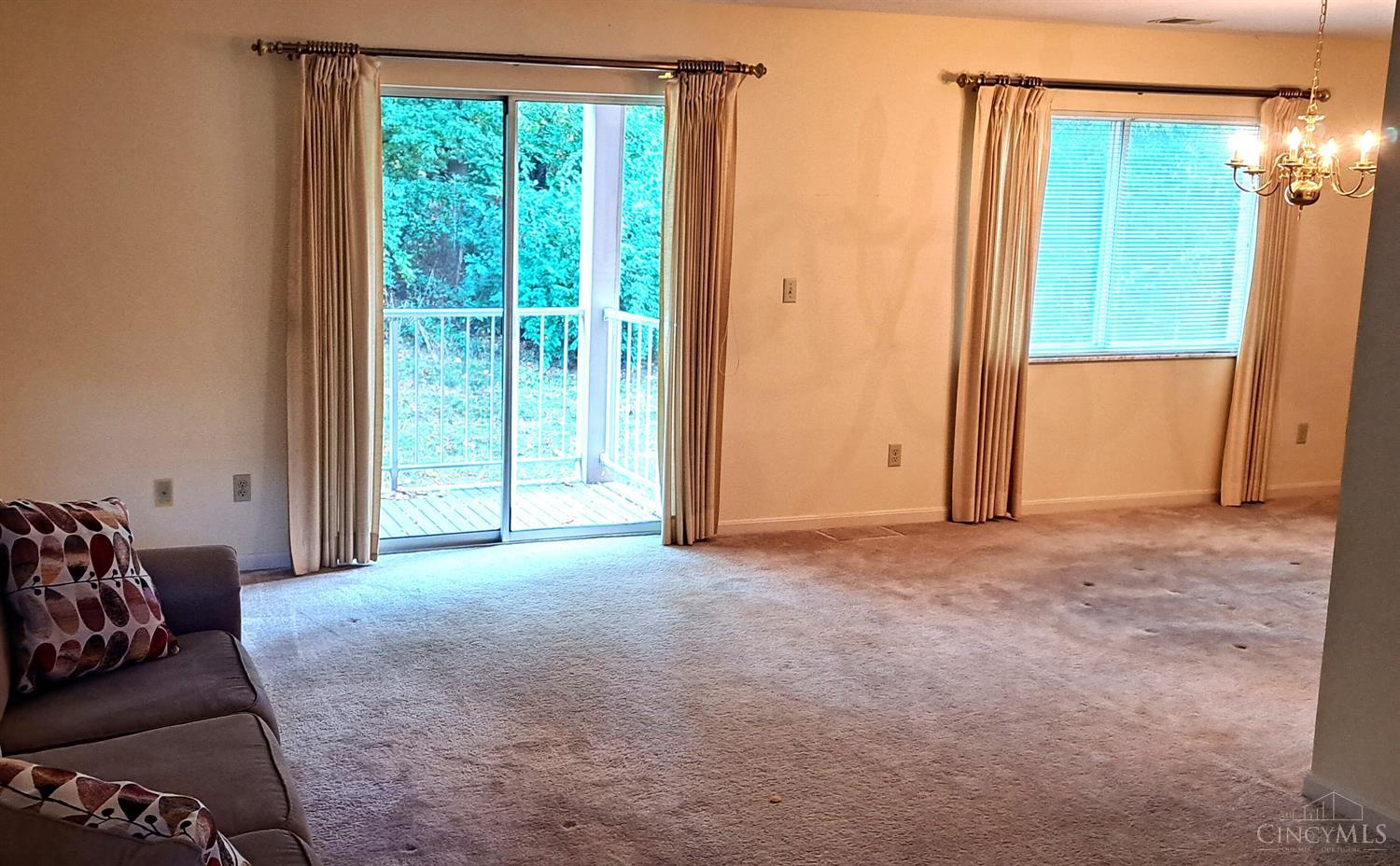 5644 Bridgetown Road Cincinnati, OH 45248 - Photo 2 of 27