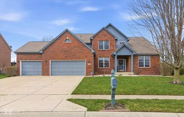$650,000 | 752 Ridge Gate Drive, Brownsburg, IN 46112
