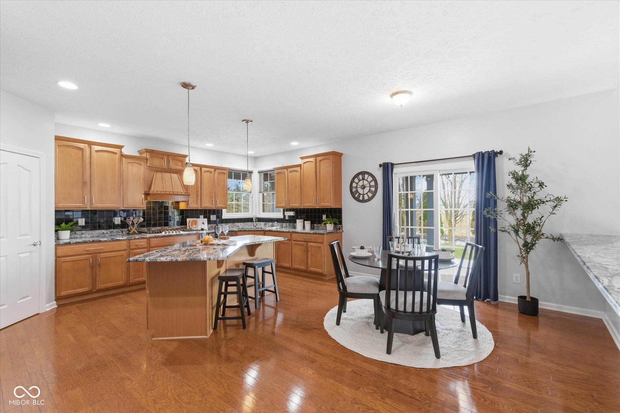 752 Ridge Gate Drive Brownsburg, IN 46112 - Photo 13 of 46