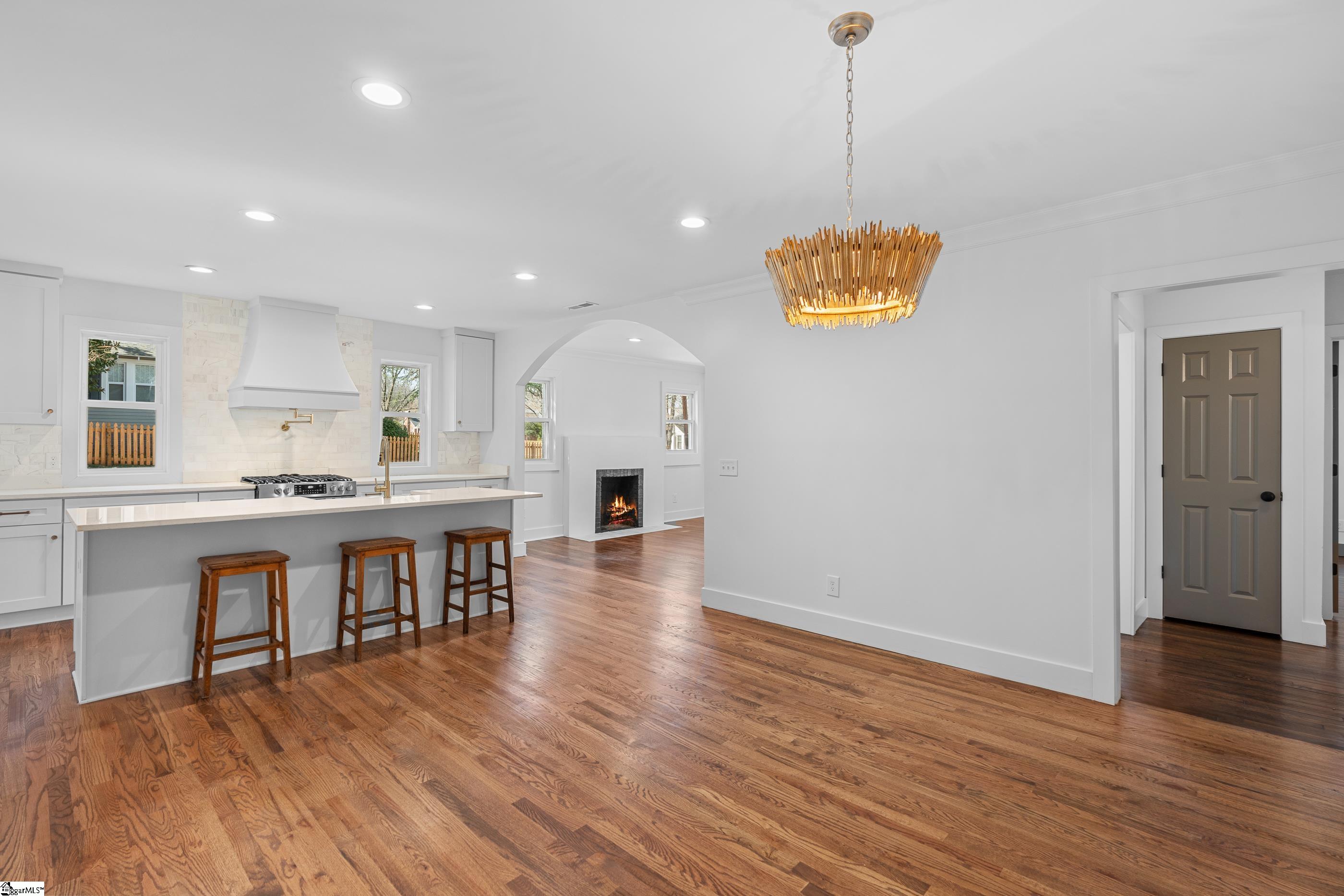 200 East Faris Road Greenville, SC 29605 - Photo 20 of 36 Gallery Image 20