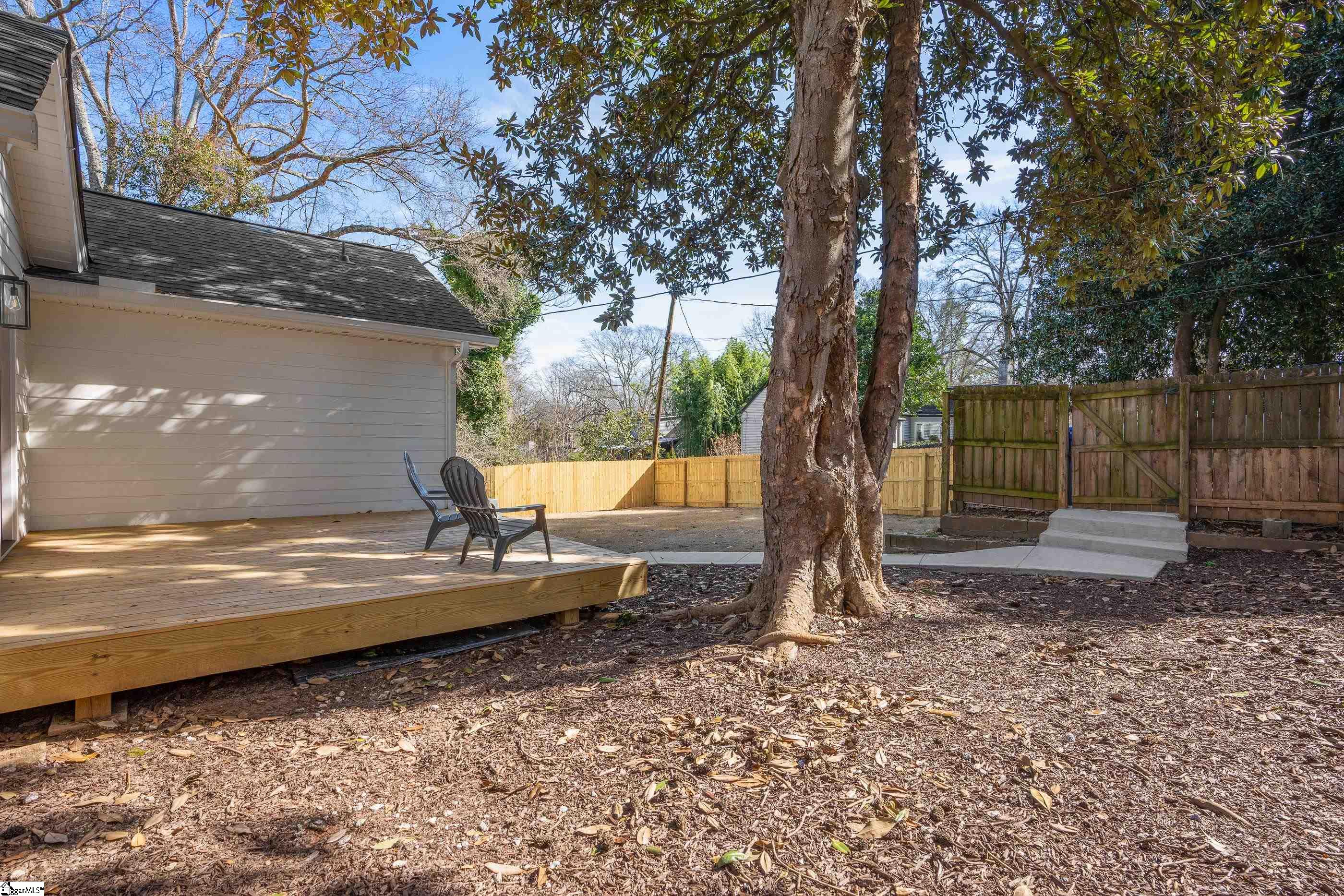 200 East Faris Road Greenville, SC 29605 - Photo 31 of 36 Gallery Image 31