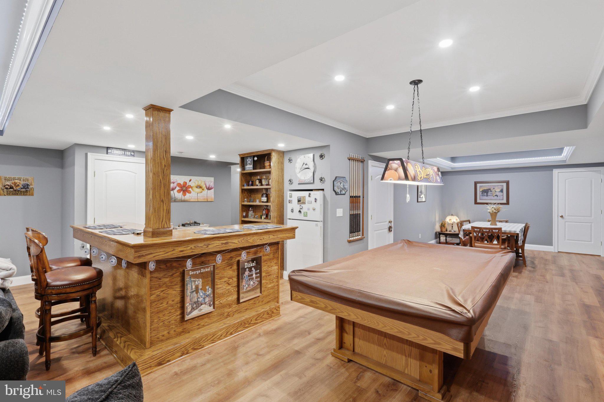 7020 Debold Road Thurmont, MD 21788 - Photo 51 of 75 Open area with light for pool table