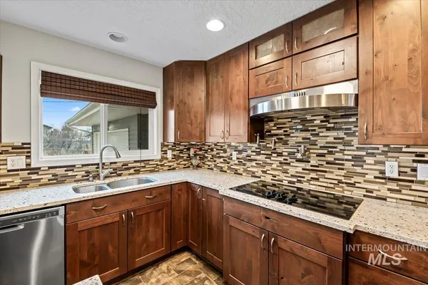 $1,800,000 | 11545 Kuna Road, Kuna, ID 83634