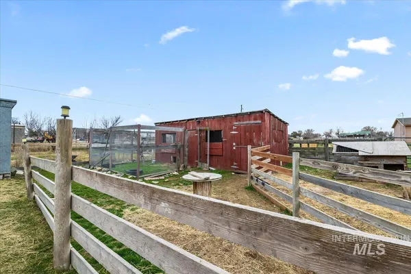 $1,800,000 | 11545 Kuna Road, Kuna, ID 83634