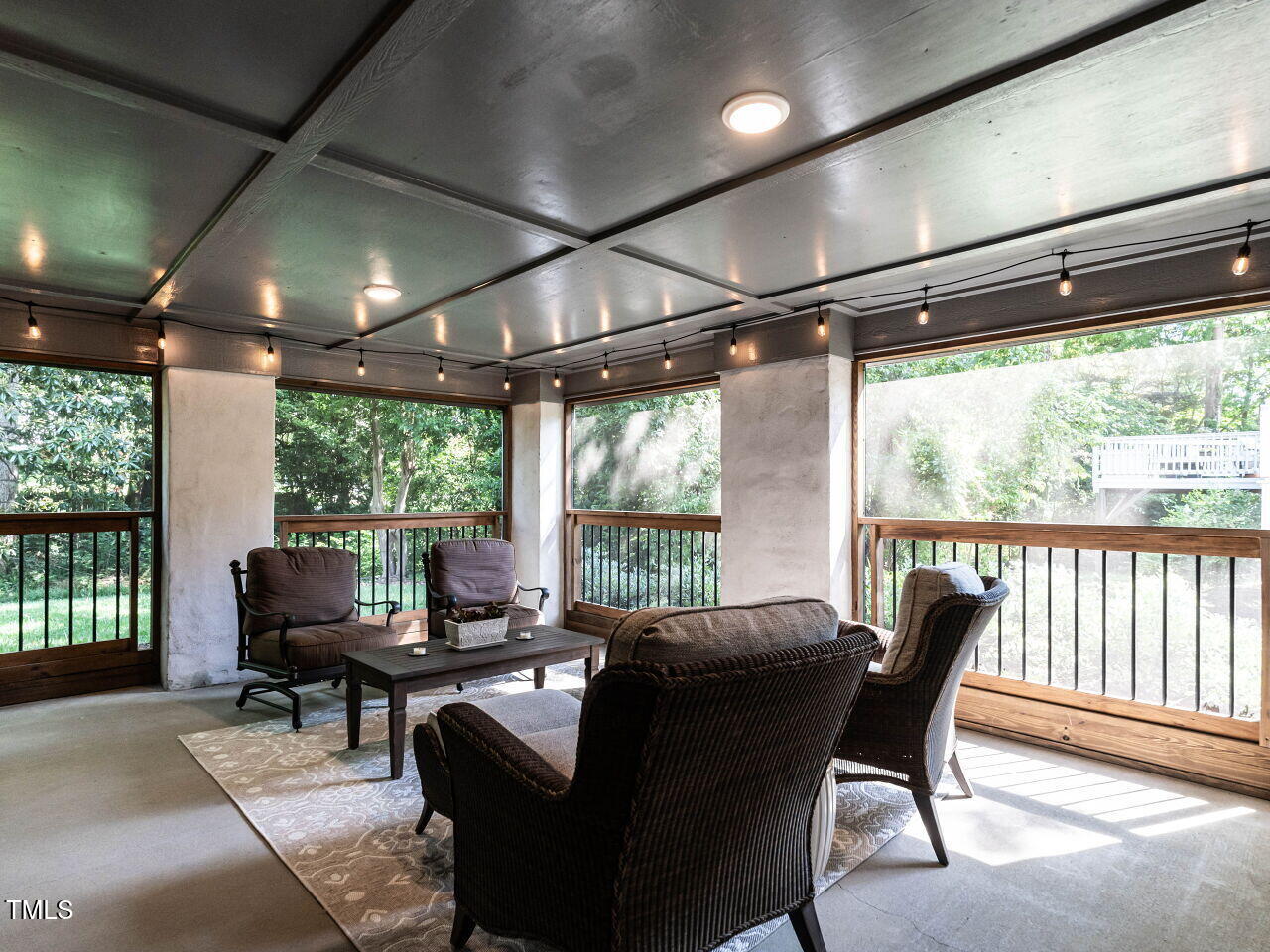 2303 Byrd Street Raleigh, NC 27608 - Photo 33 of 37 036-1280x960-patio-lower