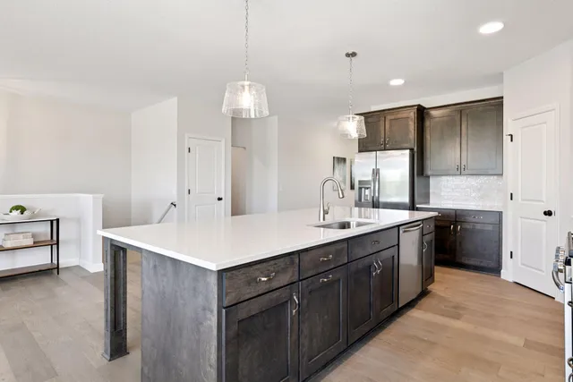 $639,900 | 18661 Icebox Lane, Lakeville, MN 55044