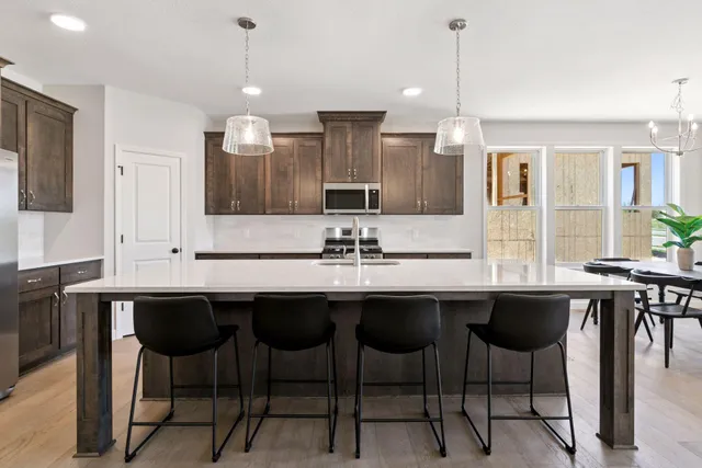 $639,900 | 18661 Icebox Lane, Lakeville, MN 55044