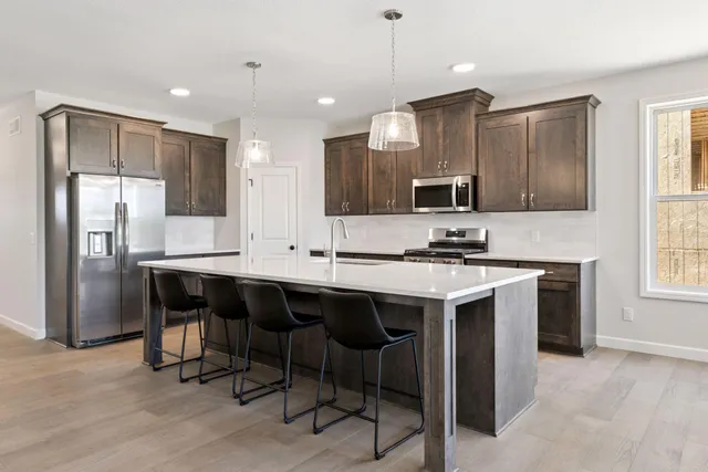 $639,900 | 18661 Icebox Lane, Lakeville, MN 55044