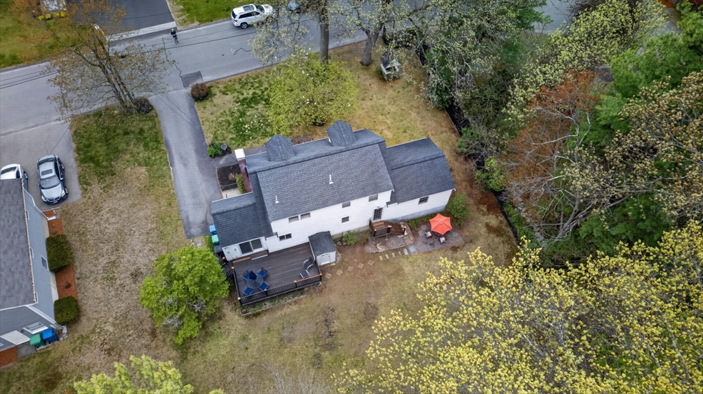 12 Chadwick Road Burlington, MA 01803 - Photo 5 of 40 Gallery Image 5