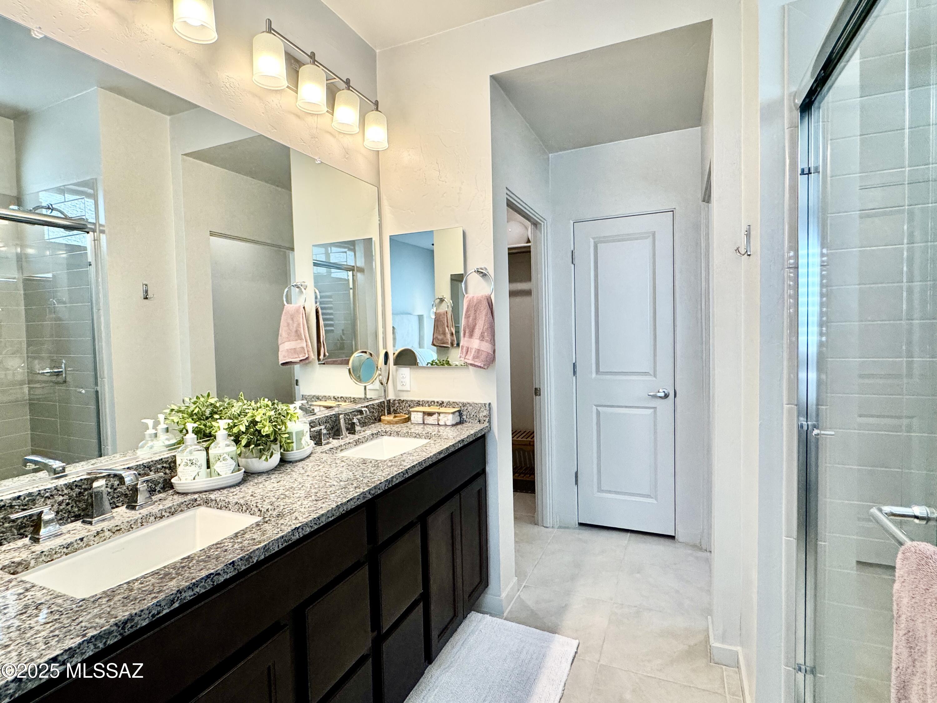 7403 West Barrel Racer Road Tucson, AZ 85743 - Photo 37 of 48