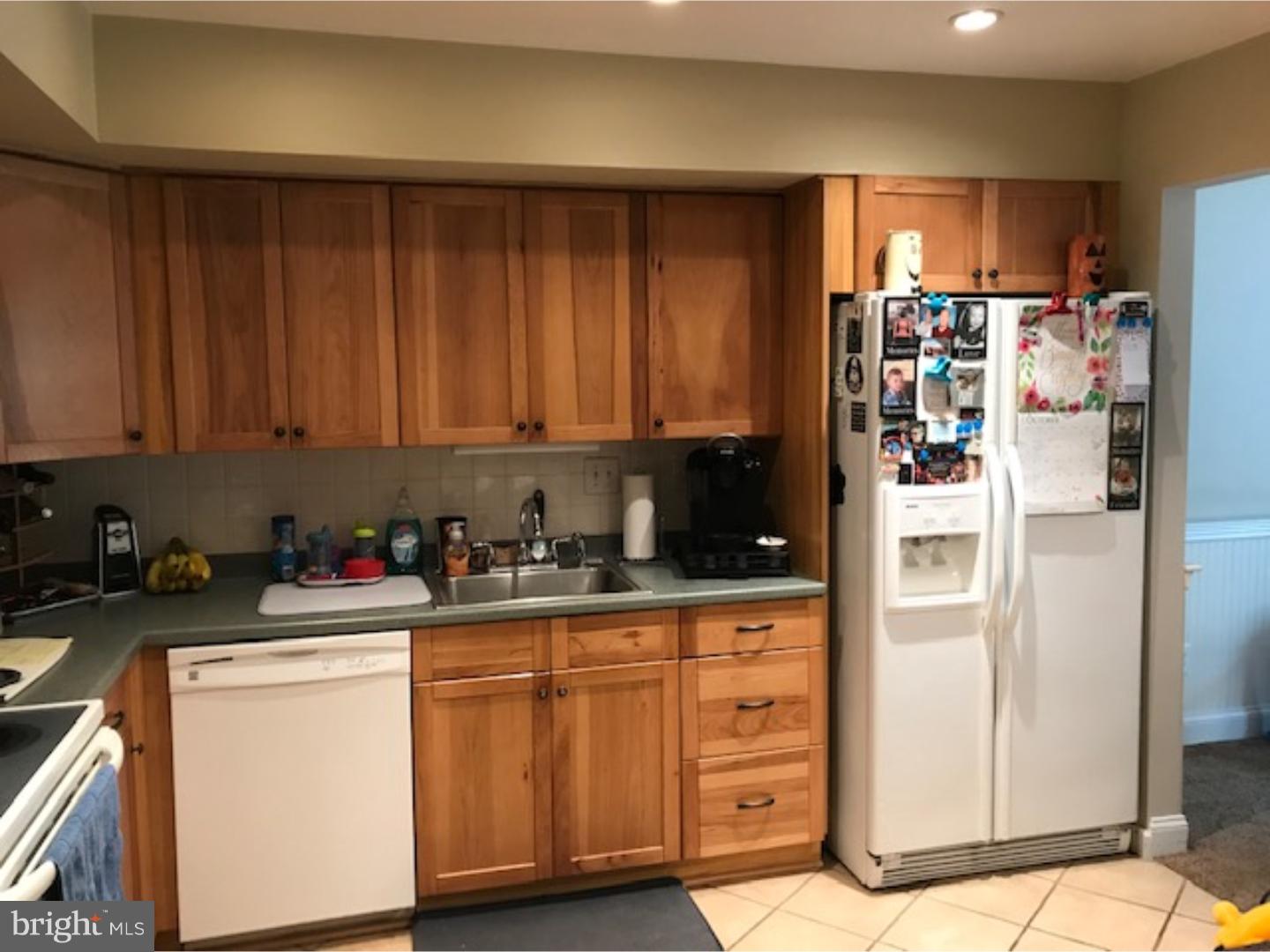 3212 Roxbury Road Hatfield, PA 19440 - Photo 7 of 24 Kitchen