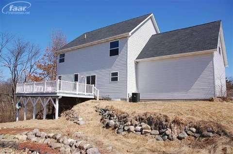 14430 Eddy Lake Road Fenton, MI 48430 - Photo 2 of 20 20351292-1.JPG