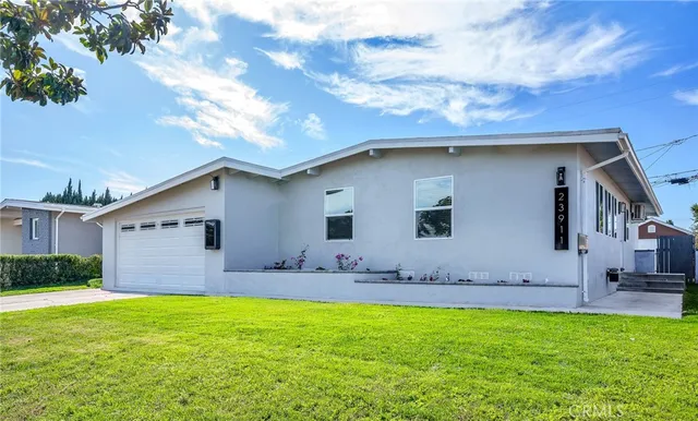 $1,250,000 | 23911 Fulmar Avenue, Torrance, CA 90501