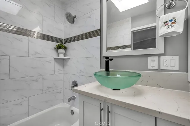 $1,250,000 | 23911 Fulmar Avenue, Torrance, CA 90501