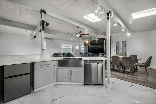 $1,250,000 | 23911 Fulmar Avenue, Torrance, CA 90501